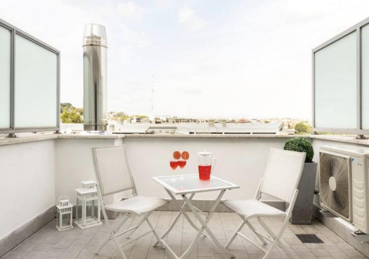 Terrace With Tiber View - Trastevere Rome Exterior photo